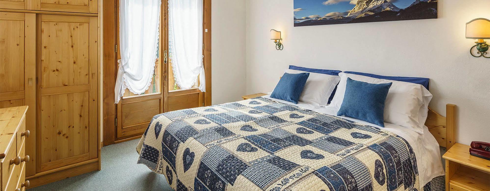 Hotel Roma Сан-Вито-ди-Кадоре Экстерьер фото
